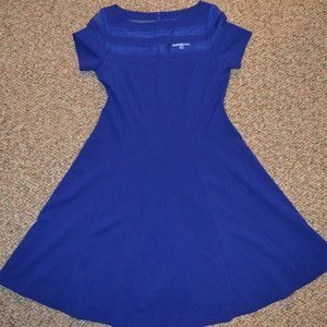 NWOT Size 6 Royal Blue Cocktail Dress